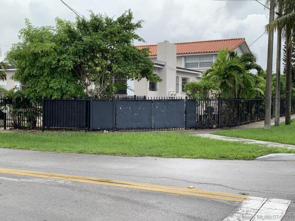 Twelfth Street Manors, 3464 NW 1st St, Miami, Florida 33125, image 2