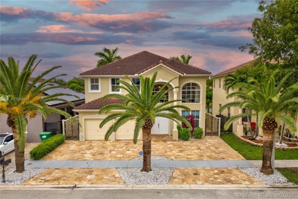 Kendalland, 16417 SW 84th St, Kendall, Florida 33193, image 2