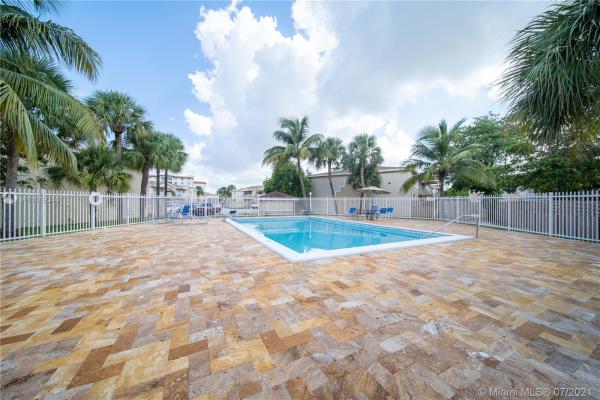 Doral Gardens, 4120 NW 79th Ave #1C, Doral, Florida 33166, image 2