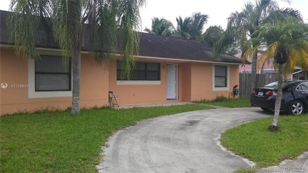 35801 SW 185th Ct, Unincorporated Dade County, Florida 33034, image 2