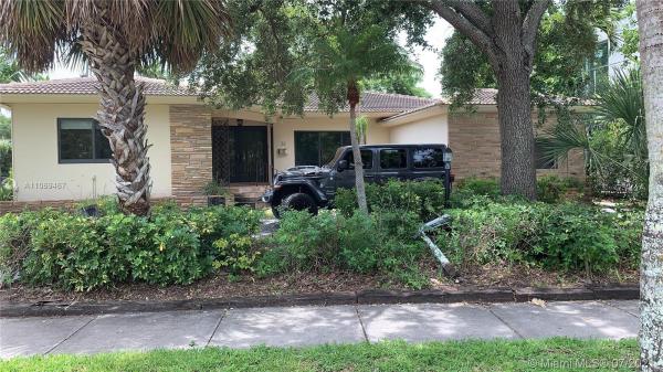 Bay Heights, 26 Bay Heights Dr, Miami, Florida 33133, image 2