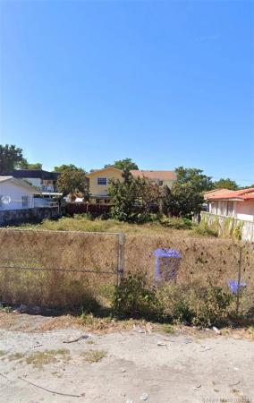 Riverside Farms, 736 NW 22nd Pl, Miami, Florida 33125, image 2