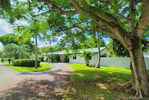 Tom-Peg Estates, 8601 SW 123RD St, Kendall, Florida 33156, image 2