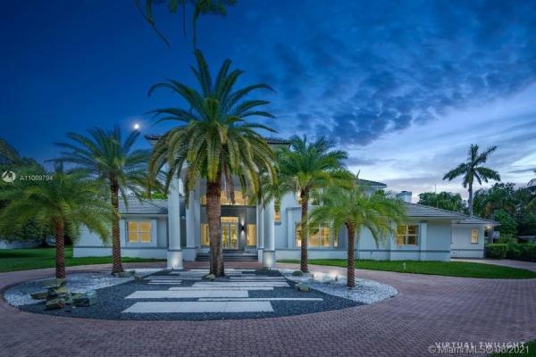 Ridgeline Estates, 6285 SW 128th St, Pinecrest, Florida 33156, image 2