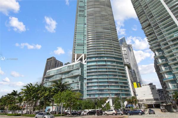 MarinaBlue, 888 Biscayne Blvd #2407, Miami, Florida 33132, image 2