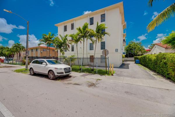 El Paraiso, 2138 SW 6th St #203, Miami, Florida 33135, image 2