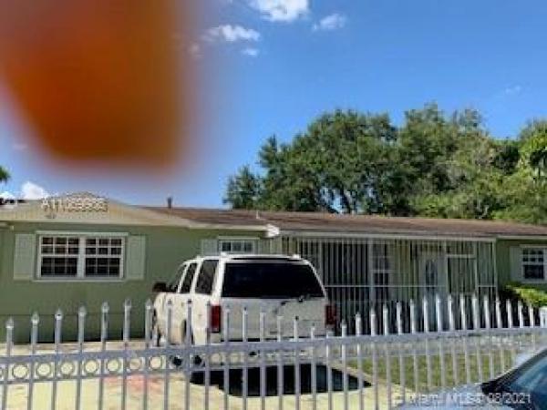 Lake Lucerne, Miami Gardens, Florida 33056, image 2