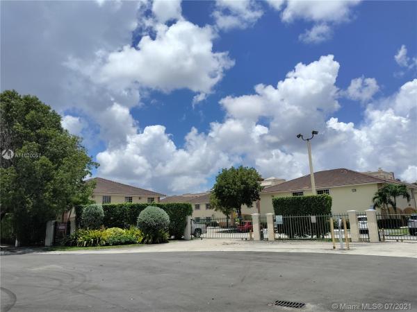 Marquis Villas, 6767 NW 182nd St #101, Country Club, Florida 33015, image 2