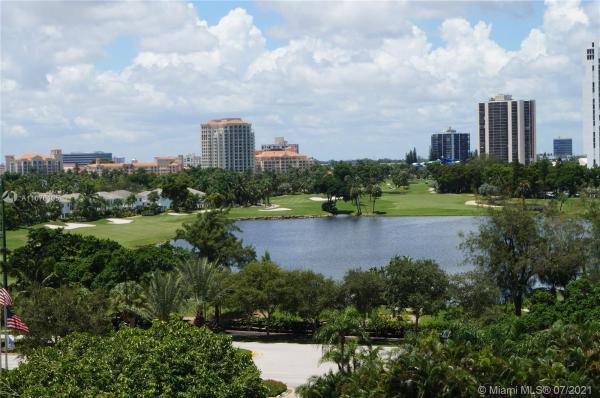 Terraces North Turnberry, 20191 E Country Club Dr #711, Aventura, Florida 33180, image 2