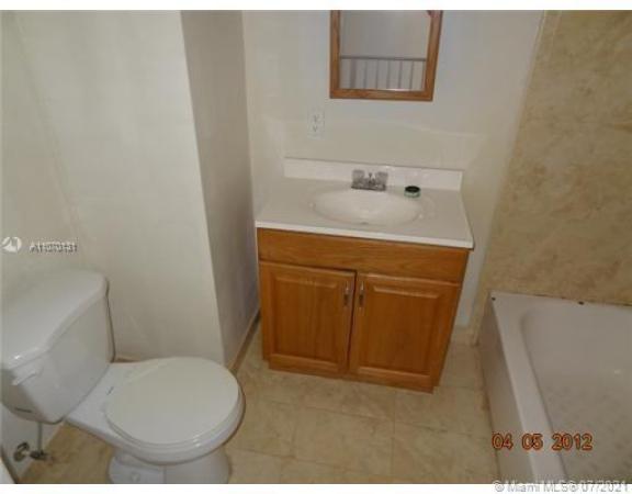 1134 NW 5th St #6, Miami, Florida 33128, image 2