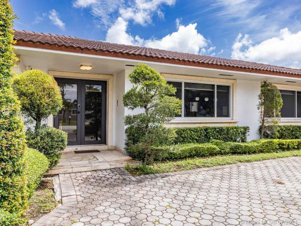 12251 SW 2nd St, Tamiami, Florida 33184, image 2