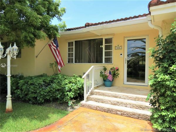 Hialeah Golf Course, 116 Cherokee St, Miami Springs, Florida 33166, image 2