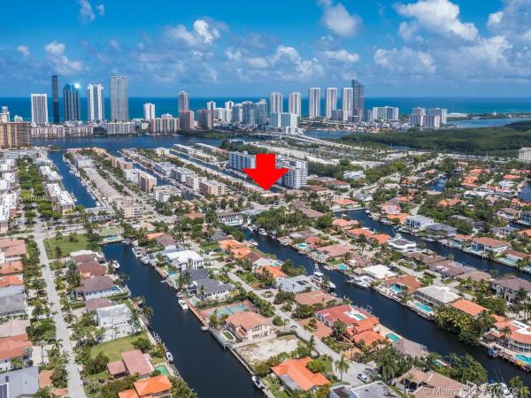 Beach Club Villas, 3510 NE 167th St #5, North Miami Beach, Florida 33160, image 2