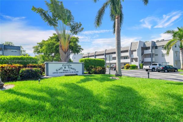 Oriole Golf & Tennis Club 1, Margate, Florida 33063, image 1