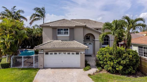 Shoma Homes At Tamiami, 13271 NW 10th St, Tamiami, Florida 33182, image 2