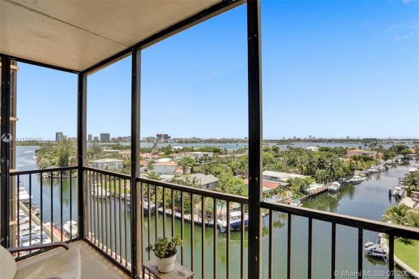 Dorset House, 2500 NE 135th St #B803, North Miami, Florida 33181, image 2