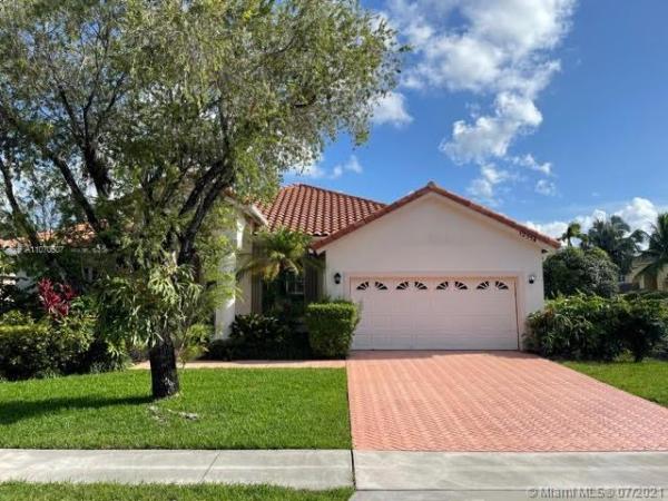 Cascades, 12354 Antille Dr, Boca Raton, Florida 33428, image 2