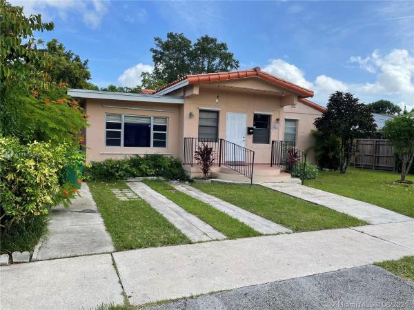 Lynnwood, 4851 SW 6th St, Miami, Florida 33134, image 2