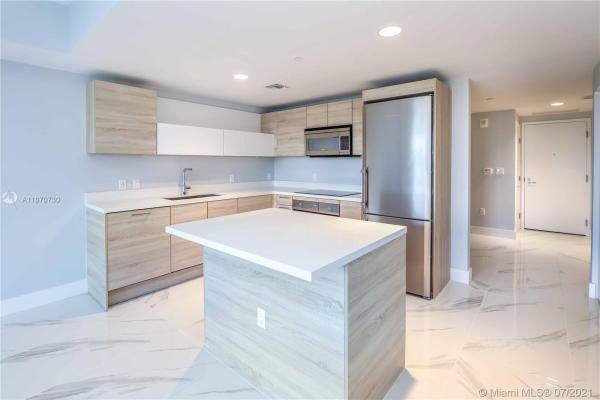 The Harbour South Tower, 16385 Biscayne Blvd #619, North Miami Beach, Florida 33160, image 2