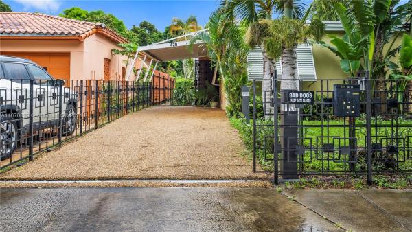 Village Of El Portal, 420 NE 90th St, El Portal, Florida 33138, image 2