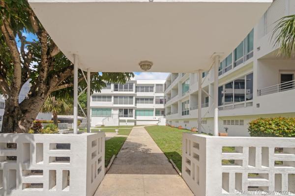 Bal Bridge North, 10240 Collins Ave #106, Bal Harbour, Florida 33154, image 2