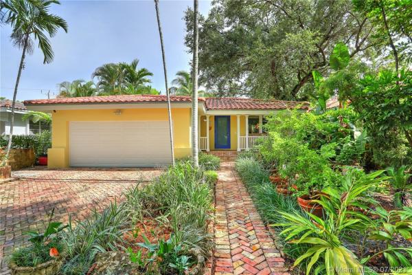 Coral Gables Residential, 1037 Almeria Ave, Coral Gables, Florida 33134, image 2