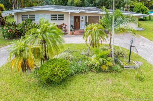 Pine Tree Estates, 8000 SW 135th St, Pinecrest, Florida 33156, image 2