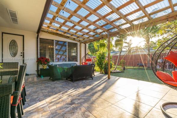 1903 Plunkett St, Hollywood, Florida 33020, image 1