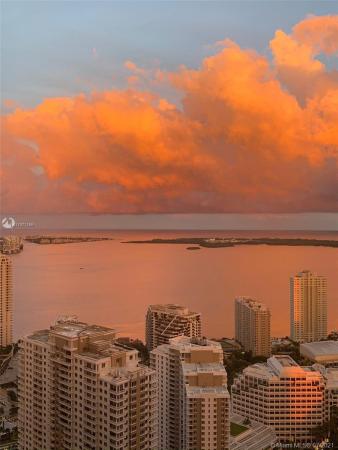 Icon Brickell Tower 1, 475 Brickell Ave #4911, Miami, Florida 33131, image 2