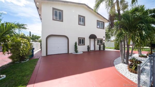 Sweetwater Groves, 510 SW 112th Ave, Sweetwater, Florida 33174, image 2