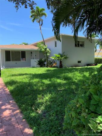 Mansionette Homes, 20335 NE 12th Ave, Ives Estates, Florida 33179, image 2