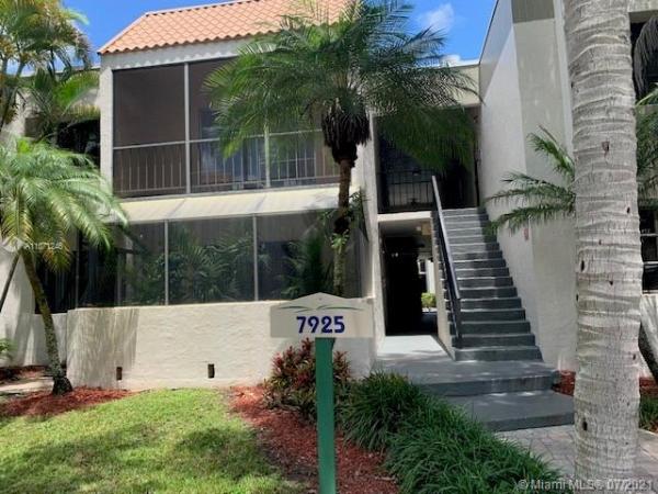 Venetian Palms, 7925 SW 104th St #E204, Kendall, Florida 33156, image 2