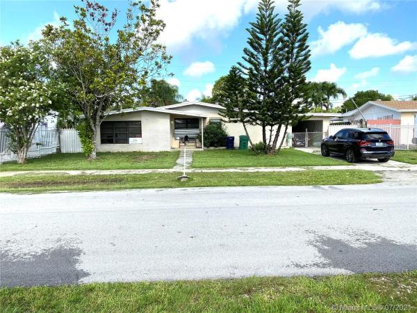 South Miami Heights Manor, 17420 SW 121st Ave, South Miami Heights, Florida 33177, image 2