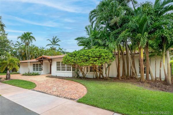 Riviera, 441 Miller Rd, Coral Gables, Florida 33146, image 2