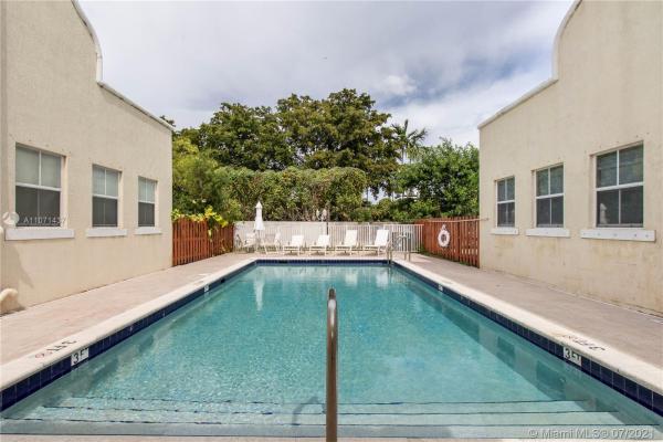 Village Del Mar Townhomes, 1277 NE 105th St #17, Miami Shores, Florida 33138, image 2