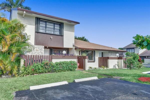 Seldins Estates, 20033 NE 2nd Ct, Ives Estates, Florida 33179, image 2