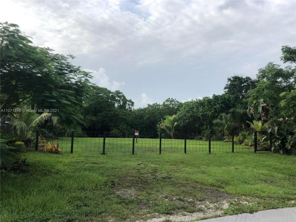 Hillmont Middle River Vista, 1031 NW 21st St, Fort Lauderdale, Florida 33311, image 2