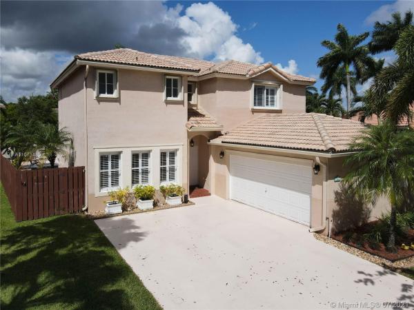 Poinciana Parc, 13864 S Garden Cove Cir, Davie, Florida 33325, image 2