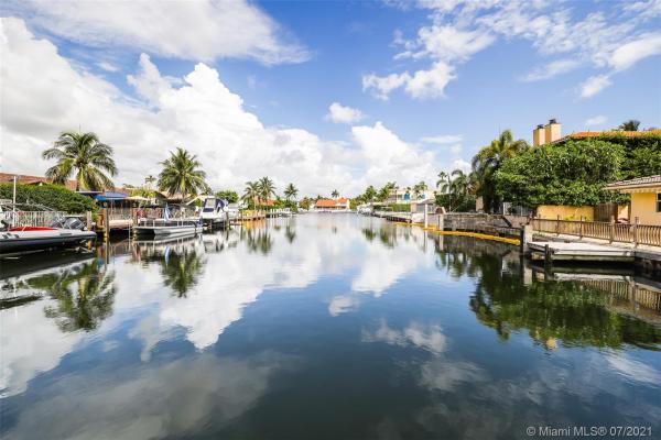Eastern Shores, 3351 NE 164th St, North Miami Beach, Florida 33160, image 2