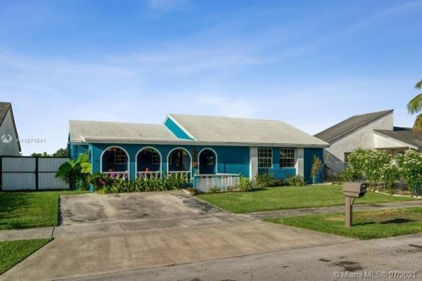 Oak Park, 21080 SW 124th Ave Rd, South Miami Heights, Florida 33177, image 2