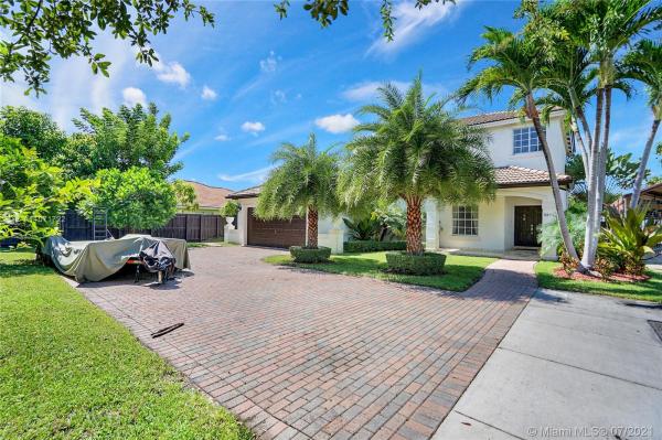 Garden Hills West, 9874 SW 159th Pl, The Hammocks, Florida 33196, image 2