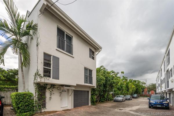 Peppertree Village Townhouses, 2950 Day Ave #3221, Miami, Florida 33133, image 3