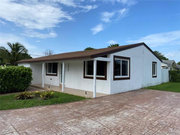 Welwyn Manor, 2000 SW 62nd Ave, Miramar, Florida 33023, image 2