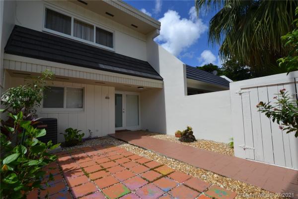 Kings Creek, 8122 SW 81st Ter #8122, Glenvar Heights, Florida 33143, image 2