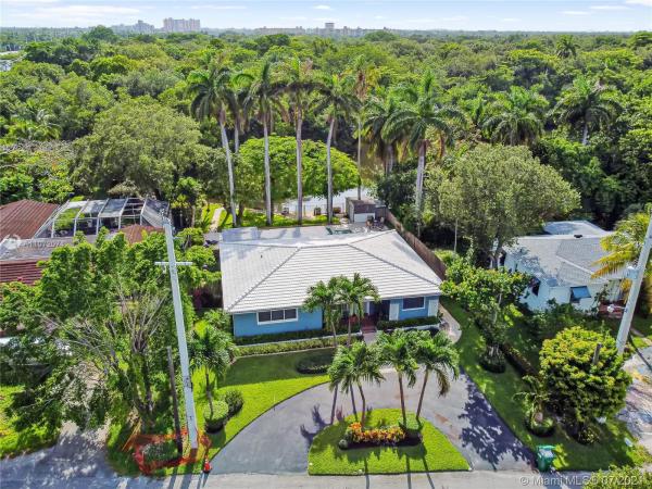 Riverdale, 18610 NE 23rd Ct, Ojus, Florida 33180, image 2