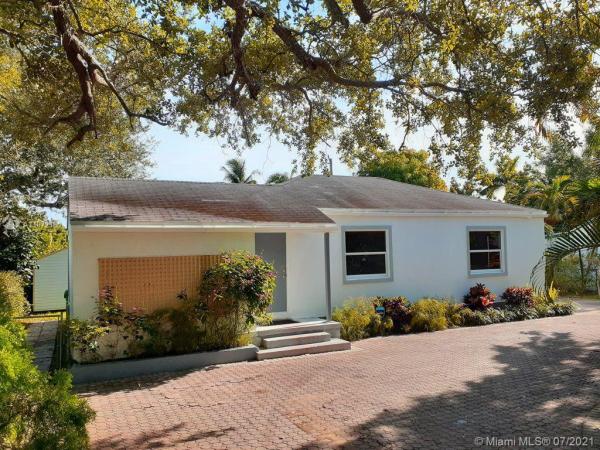 University Manor, 5855 SW 62nd St, South Miami, Florida 33143, image 2