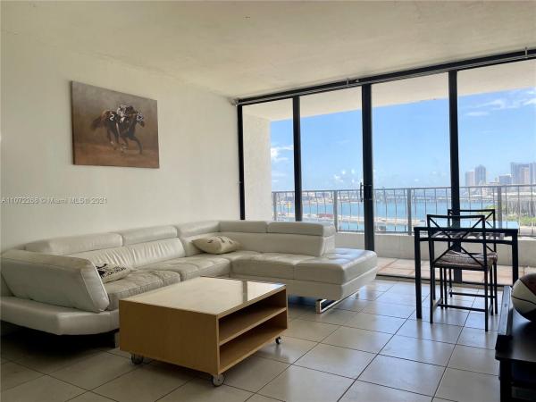 Venetia, 555 NE 15th St #12H, Miami, Florida 33132, image 2