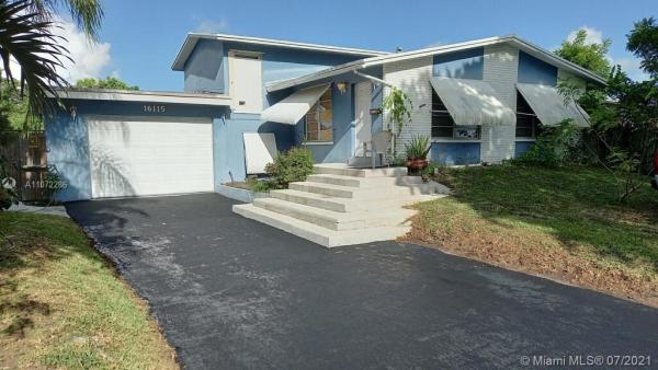 Fairway Lake South, 16115 SW 108th Ave, Palmetto Estates, Florida 33157, image 2