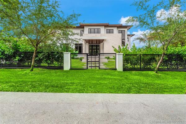 5900 SW 129th Ter, Pinecrest, Florida 33156, image 2