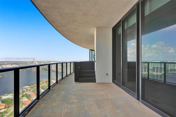 Porsche Design Tower, 18555 Collins Ave #3703, Sunny Isles Beach, Florida 33160, image 1